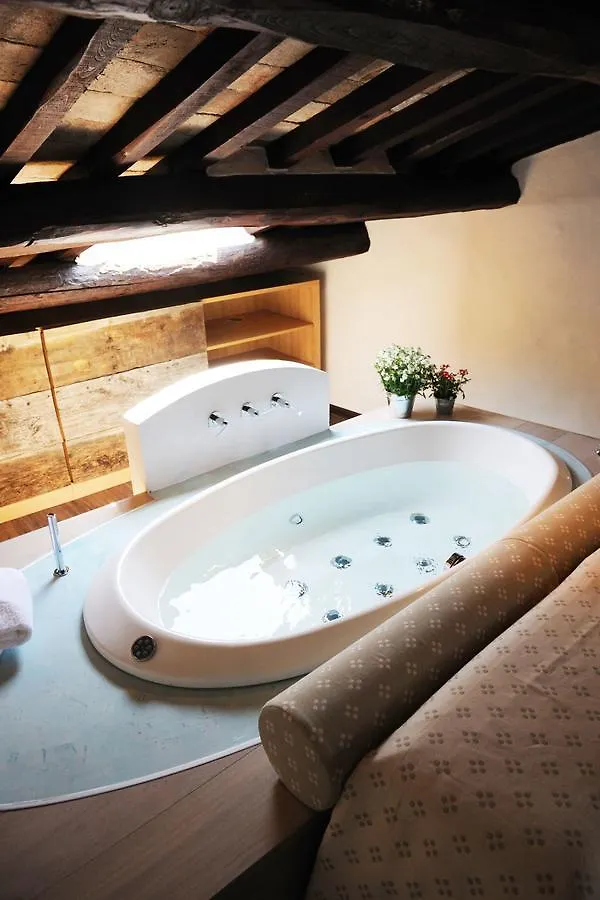 Locanda Pane E Vino Cortona Bed & Breakfast